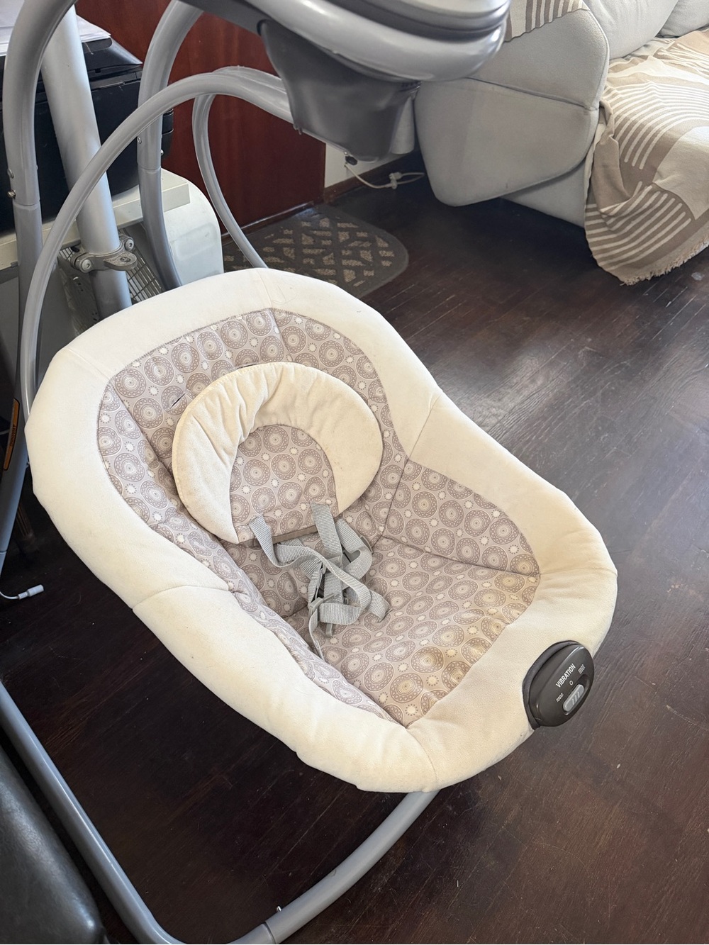 Baby Swing Seat - Neutral Beige & Taupe Comfort